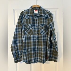 Wrangler Western Flannel Plaid Long Sleeve Shirt Mens Small